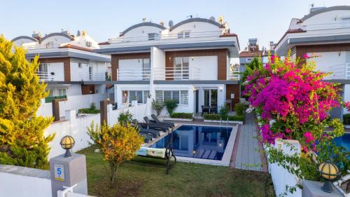 Ciftlik Villa | Fethiye bağçeciler villa 1