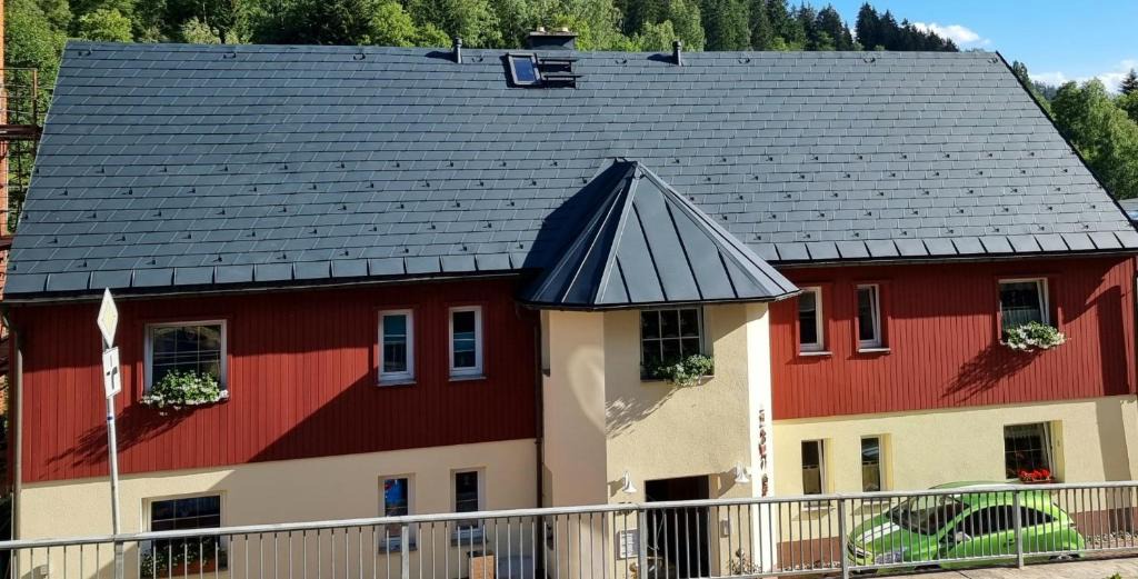 Klingenthal Apartment | FEWO Aschbergblick