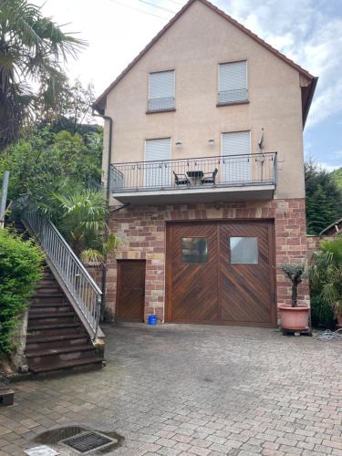 Eschbach Apartment | FeWo Weingut Bender