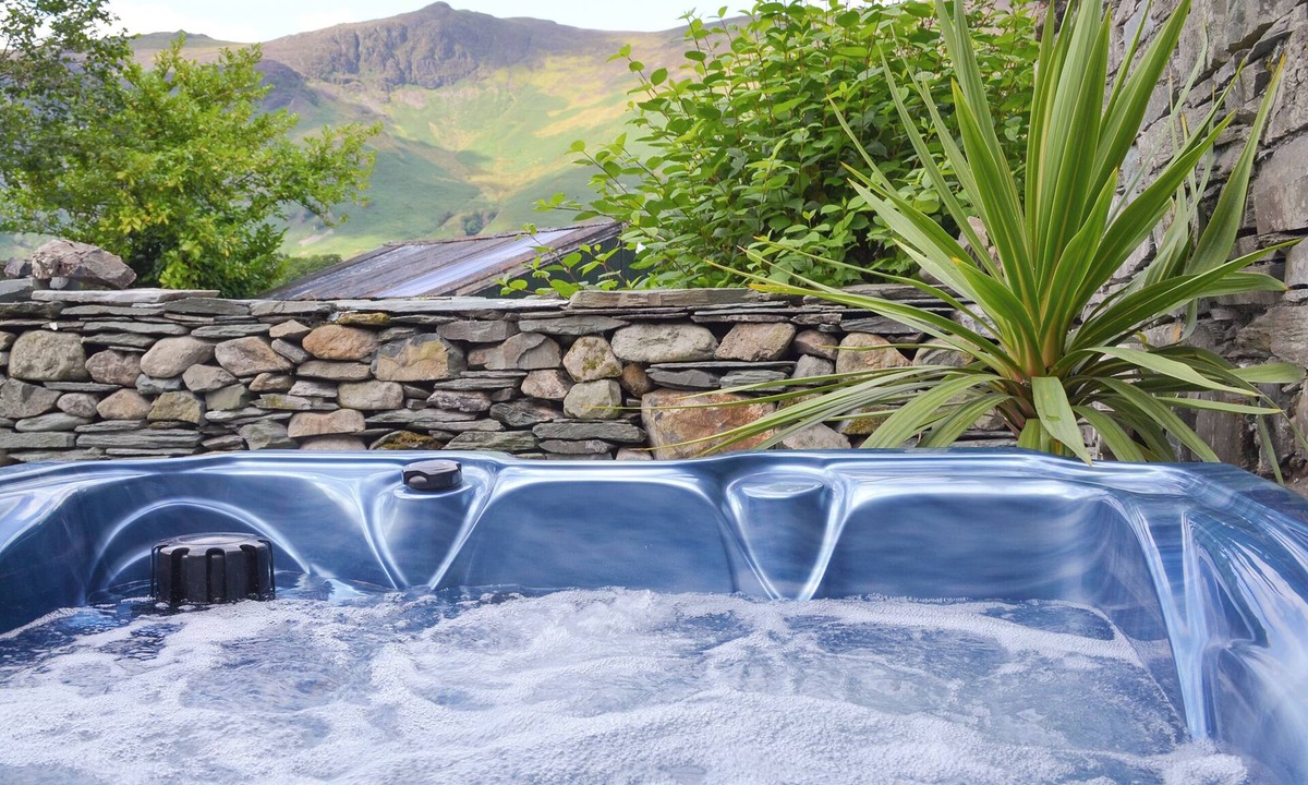 Borrowdale Cottage | Field House Cottage - UK12573
