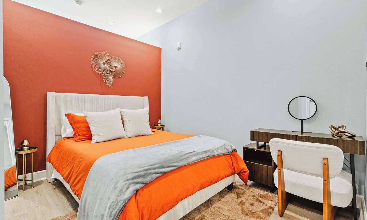 Cedars Apartment | MAJOR INTERNATIONAL SPORTING EVENT Base Camp | Rooftop · King Bed | Dallas