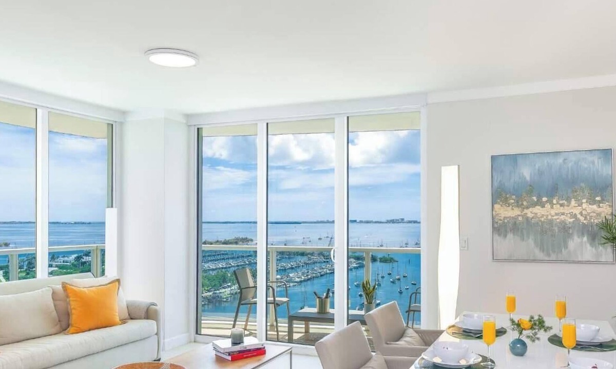 Coconut Grove Apartment | FIFA World Cup Base: Grove Balcony & Bay Views