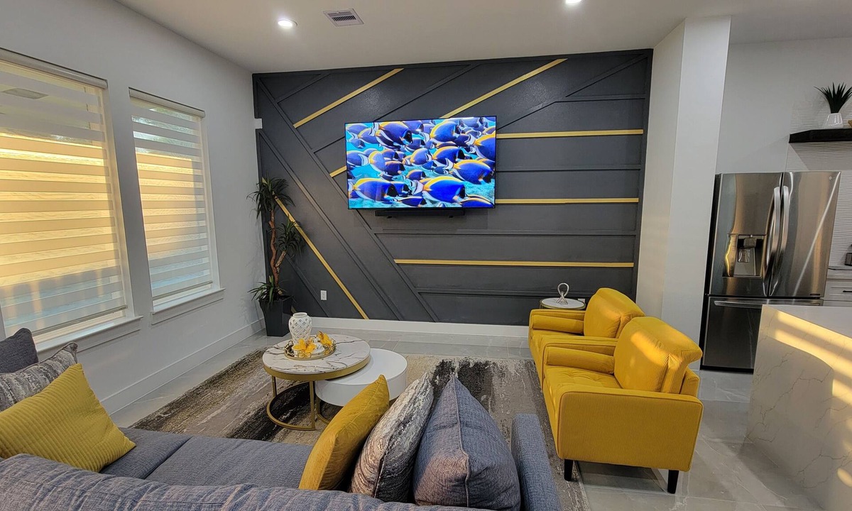 Northside House | Fifa World Cup Hub 8 min to Fan Fest Sleeps 10 3 bedrooms/3.5 bathrooms