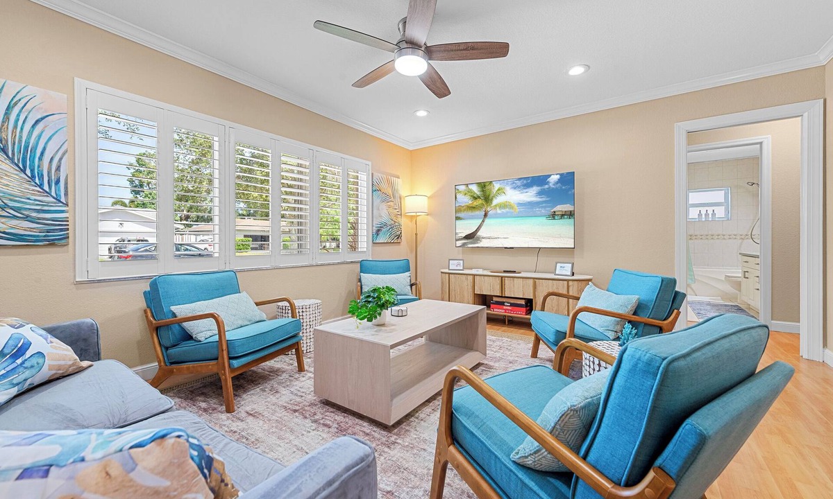 Survey Creek House | Major international sporting event - Near Miami Stadium - Heated Pool