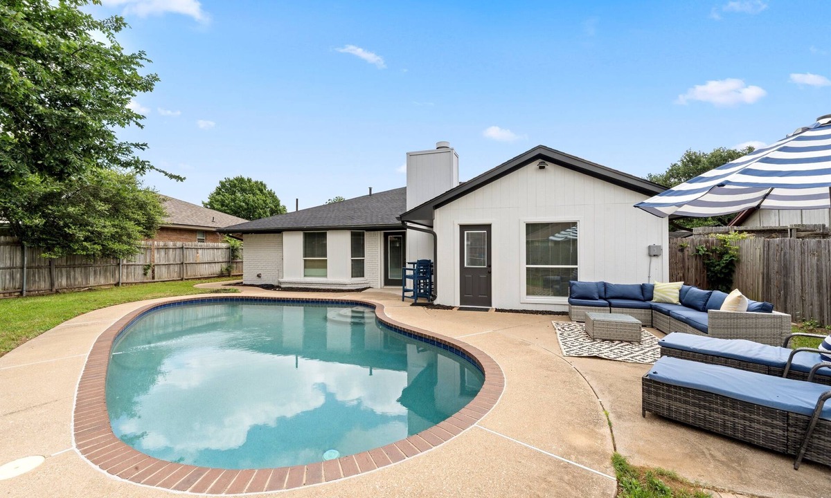 Euless House | Major international sporting event | Private Pool | Near DFW