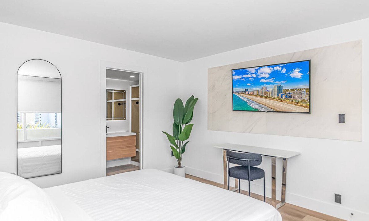 Downtown Myrtle Beach Hotel | FIFTH AND OCEAN