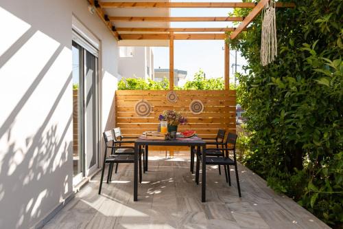 Pastida Apartment | Filerimos Nest - Private Countyard