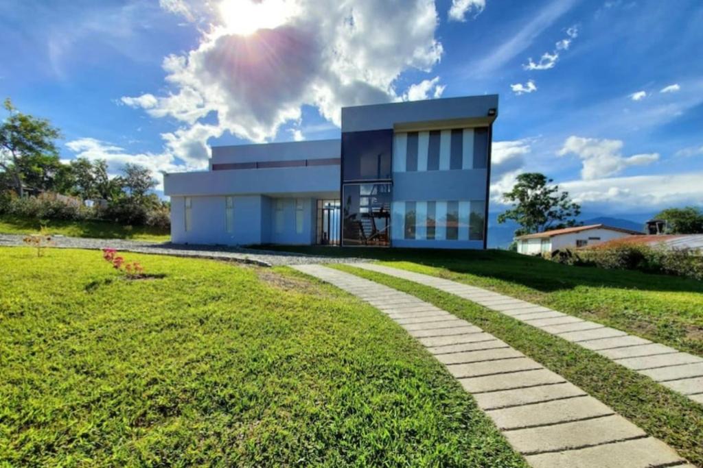 Luna Park House | Finca Campestre Cafetera en Circasia Quindio