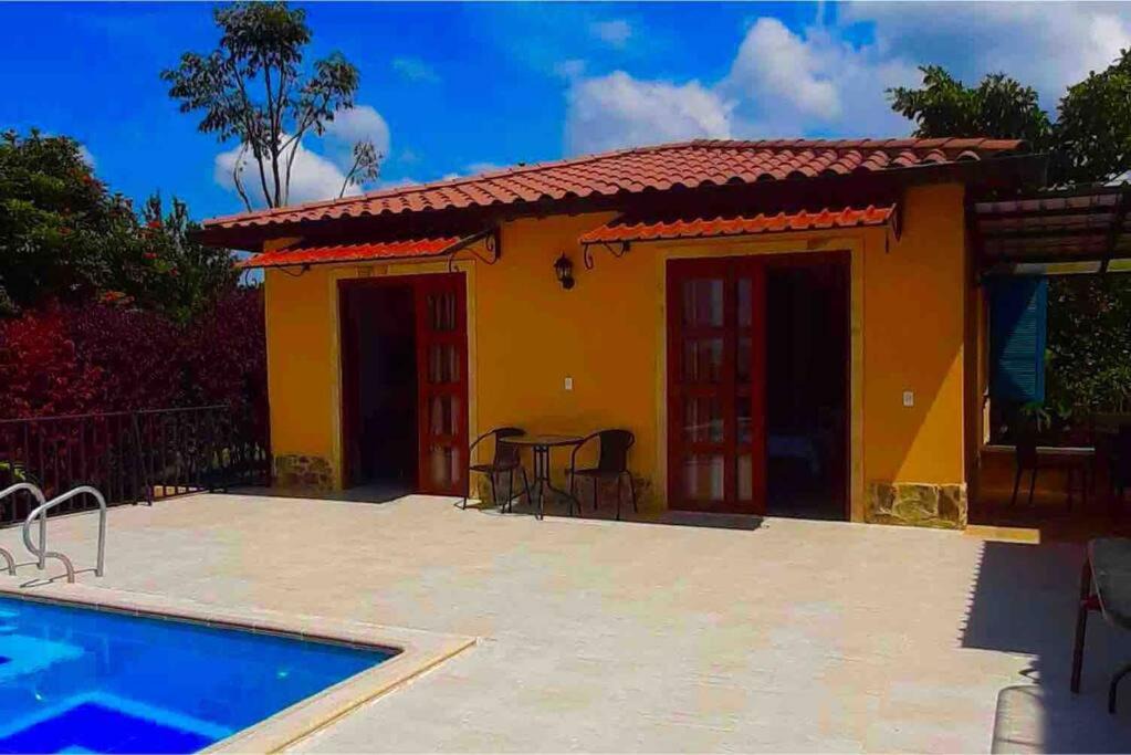 El Meson Ski Chalet | finca del bosque