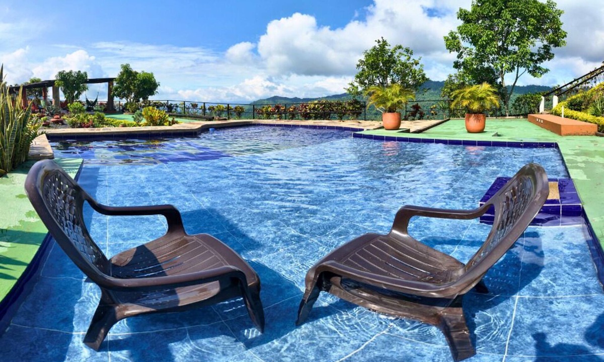 La Mesa Villa | finca la Roca