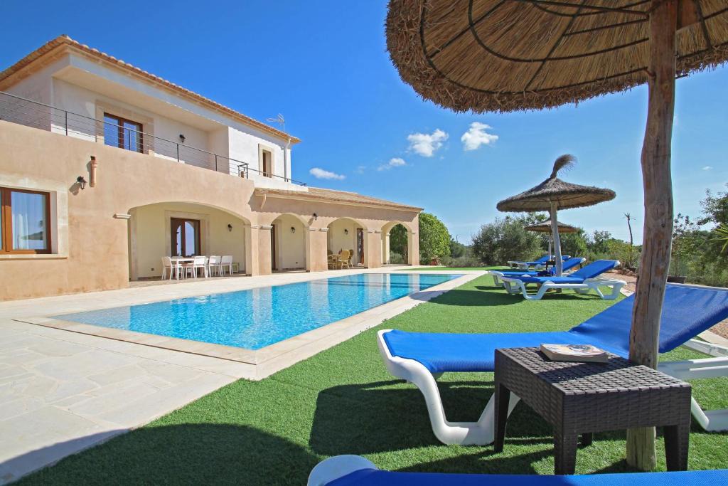 Campos Villa | Finca Sa Pedrera