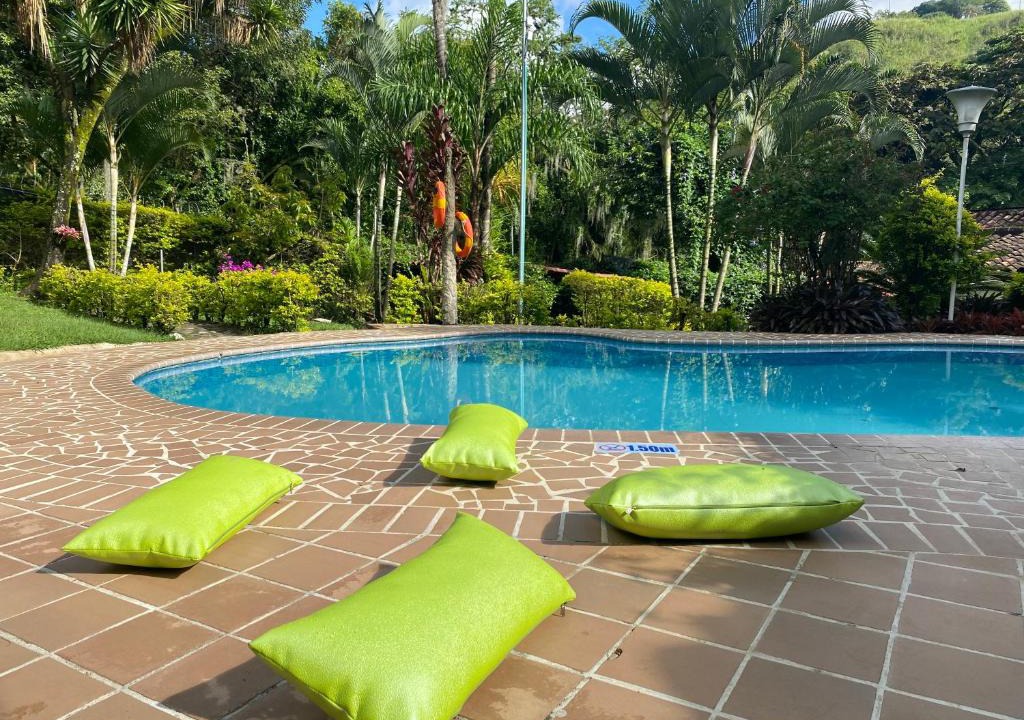 Cali Villa | Finca Villa Chalet Del Rio Cali Farm Villa Chalet Cali River