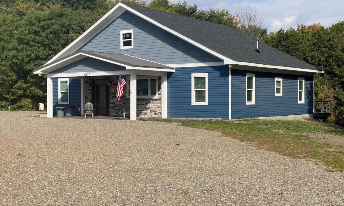 Prattsburgh House | Finger Lakes Retreat