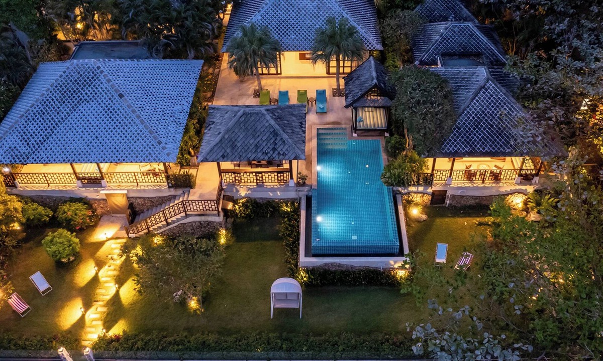 Bophut Villa | Finu@Samui - 3 Bedroom Beachfront Villa
