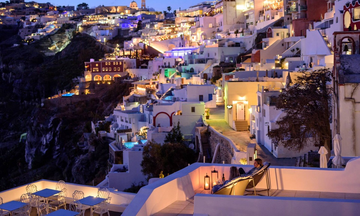 Fira House | Firalia Suites