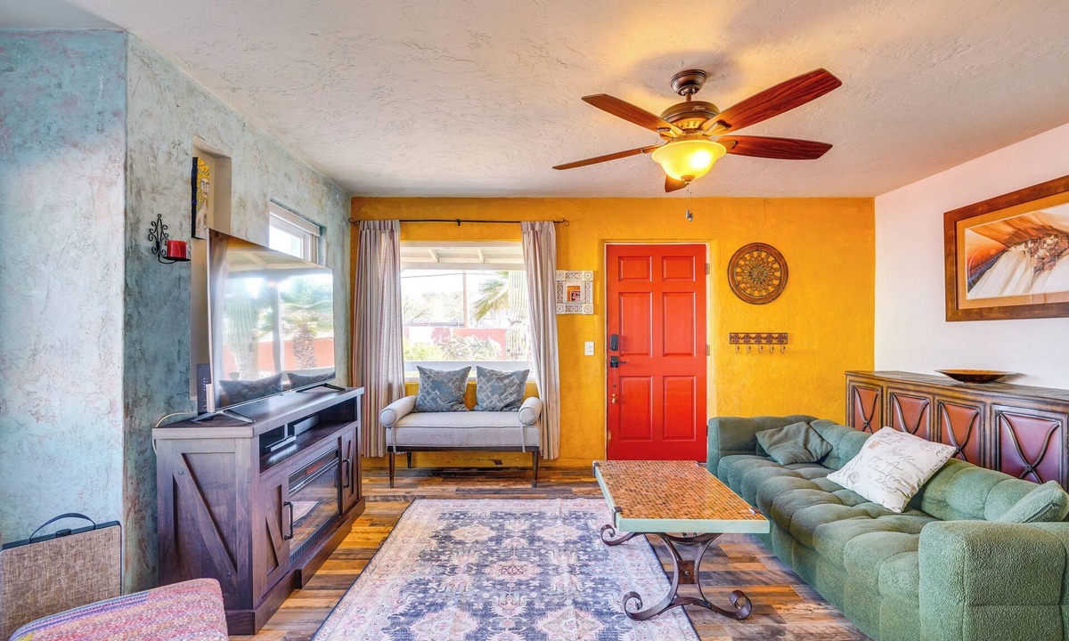 Palo Verde House | Fire Pits & Grill at Central Tucson Home Base!