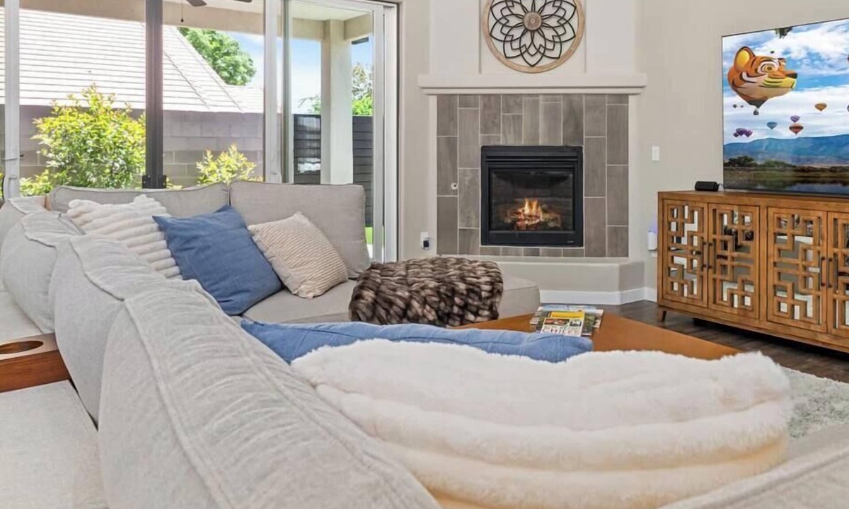 Taylor Ranch House | Fireside Oasis Retreat - An Irvie Home