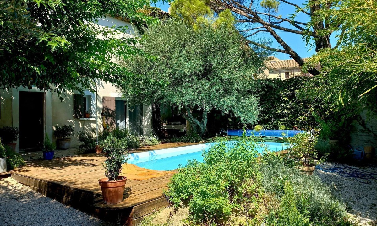 Courthezon House | Firmin's workshop in Provence