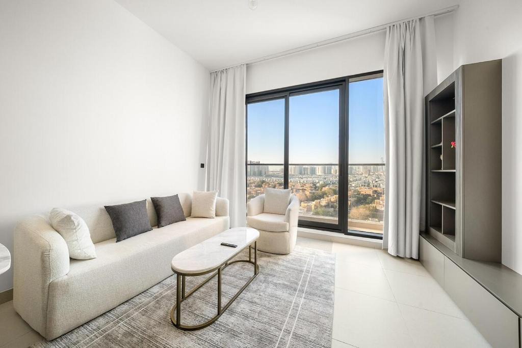 Dubai Apartment | FIRST CLASS 1BR Stylish Urban Retreat