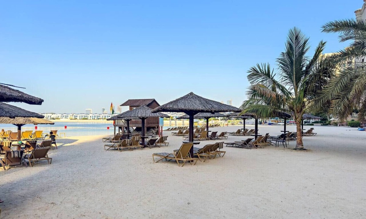 Palm Jumeirah Apartment | FIRST CLASS | 2BR | Cozy Beachfront Escape