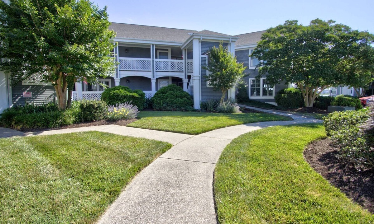 Ocean View Condo | First Floor, 2 BD, 2 BA Condo, Bayside Views, Pool, Tennis, and Many Free Activities!