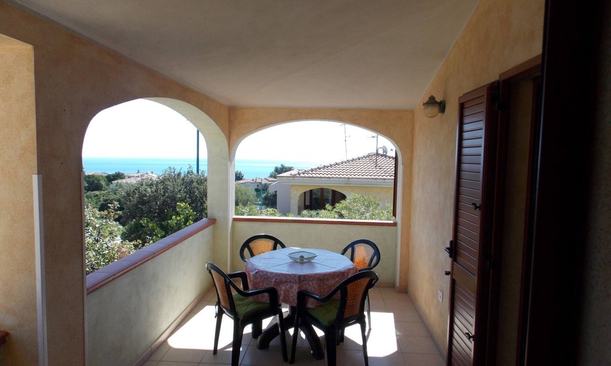 Cala Gonone Apartment | First Floor Apartment No. 2