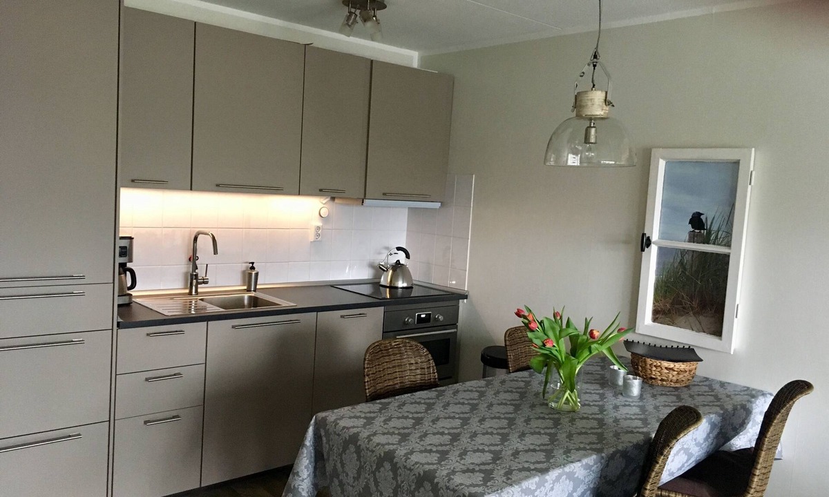 Callantsoog Apartment | First floor apartment with south-facing terrace approx. 200 m to the beach