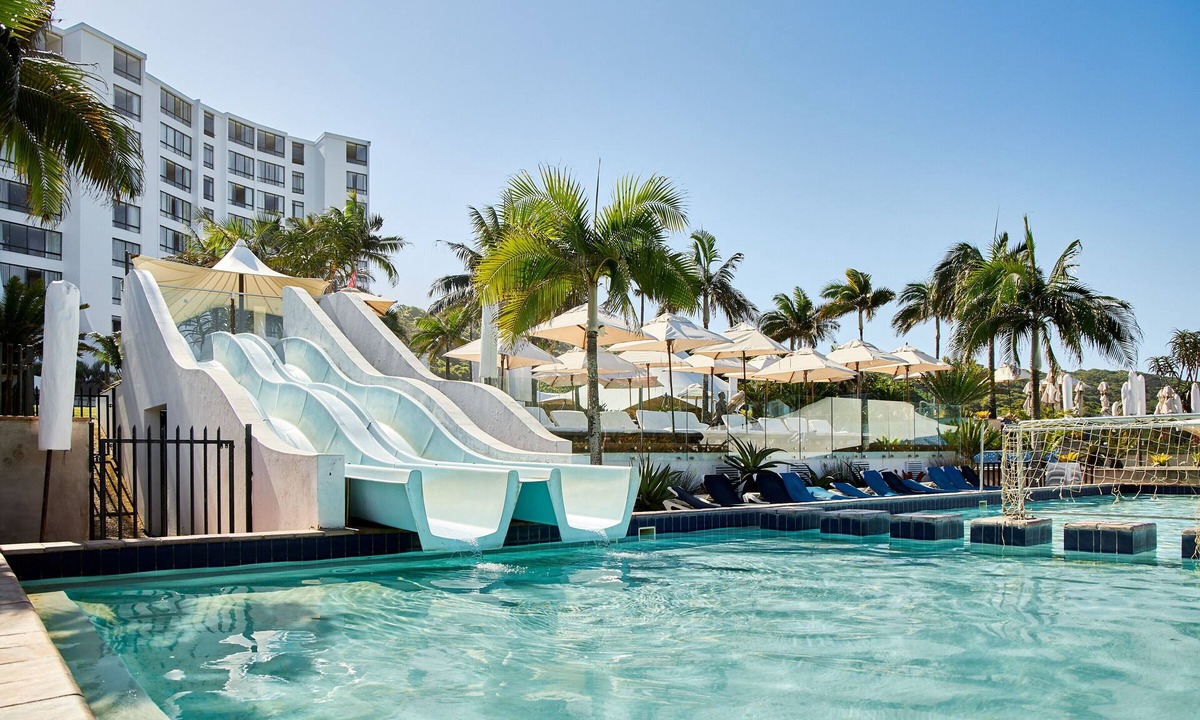 Umhlanga Hotel | First Group Breakers Resort