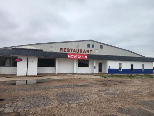 Quinter Hotel | First Inn By OYO Quinter Hwy 70