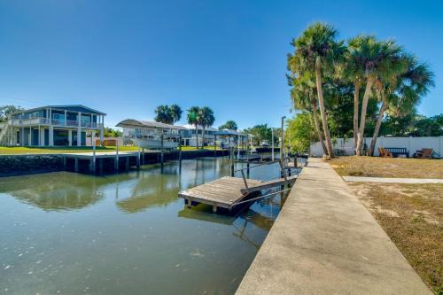 Crystal River House | Fish, Paddle & Explore: Crystal River Gem w/Dock