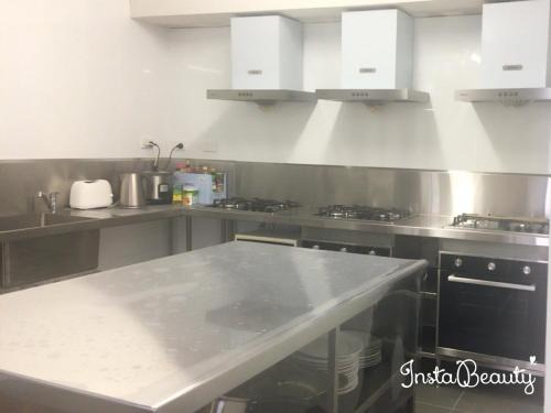 Spring Hill Hostel | Five 2 Home Backpacker