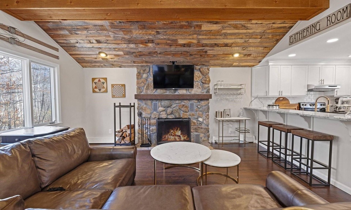 Stratton Mountain Ski Chalet | Five-Bed Luxury Chalet within Stratton Mountain Resort