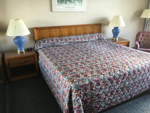 West Hills Hotel | Flagship Inn