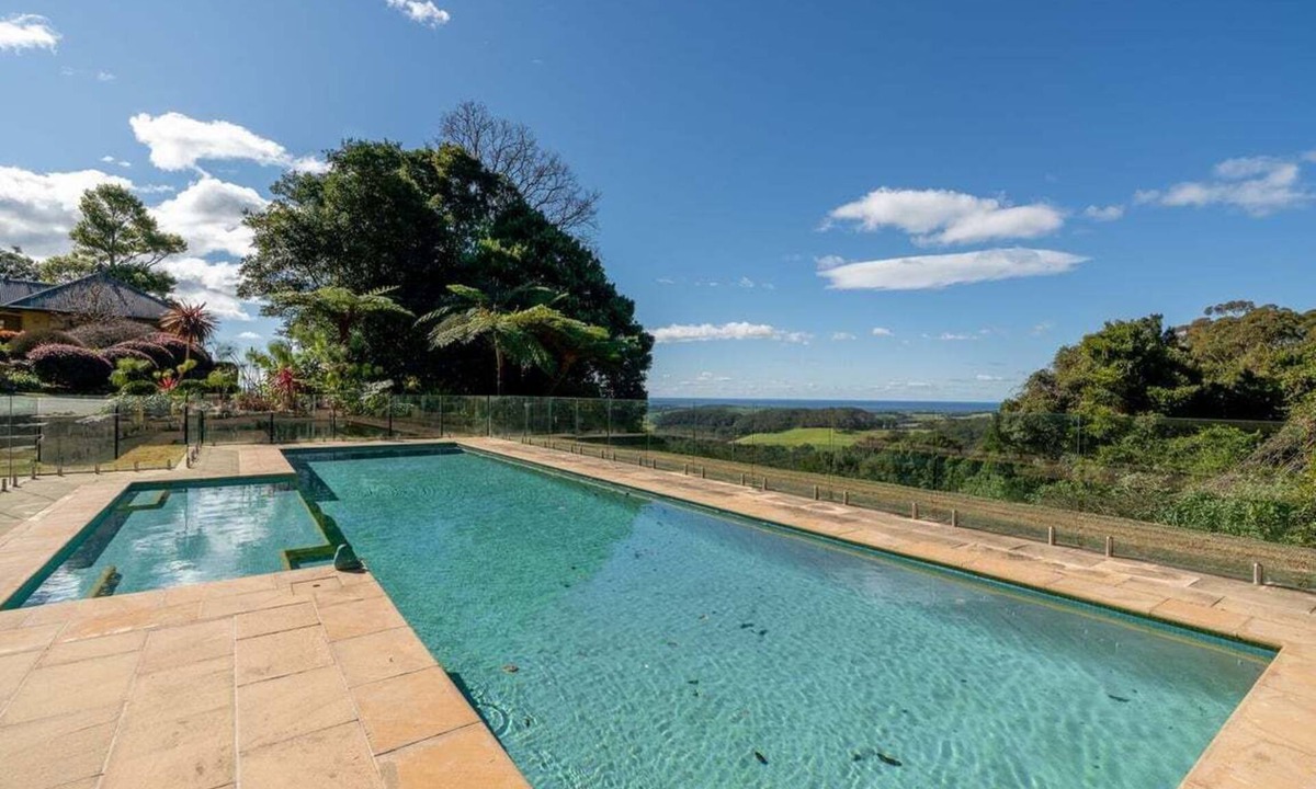 Jamberoo House | Flametrees - Serene luxury home with tranquil views on mountain tops
