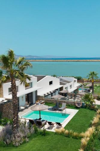 Nea Propontida Apartment | Flamingo View Suites & Villas