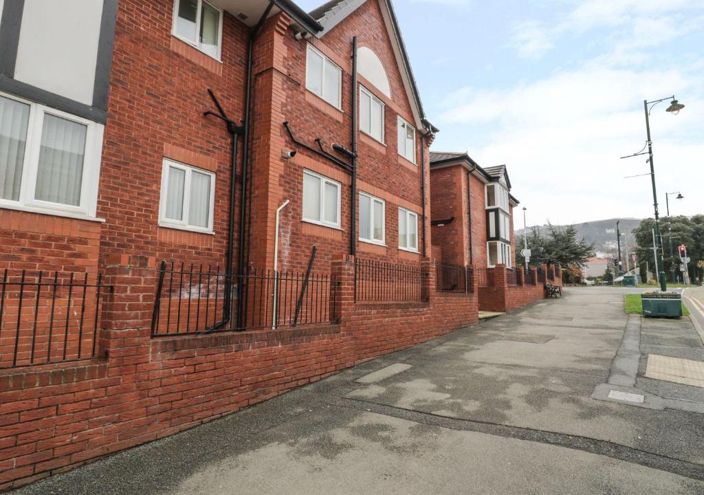 Prestatyn Apartment | Flat 9, Prestatyn