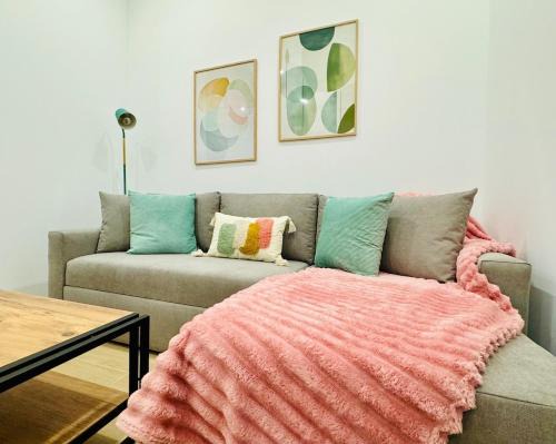 Sant Antoni Apartment | FLAT A - Wide & Cool Flat Next To Historic Center