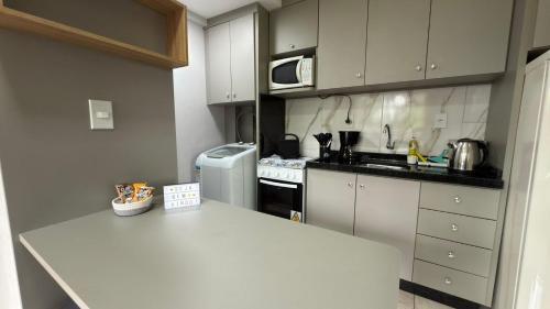 Uvaranas Apartment | Flat funcional e moderno em Uvaranas-com elevador