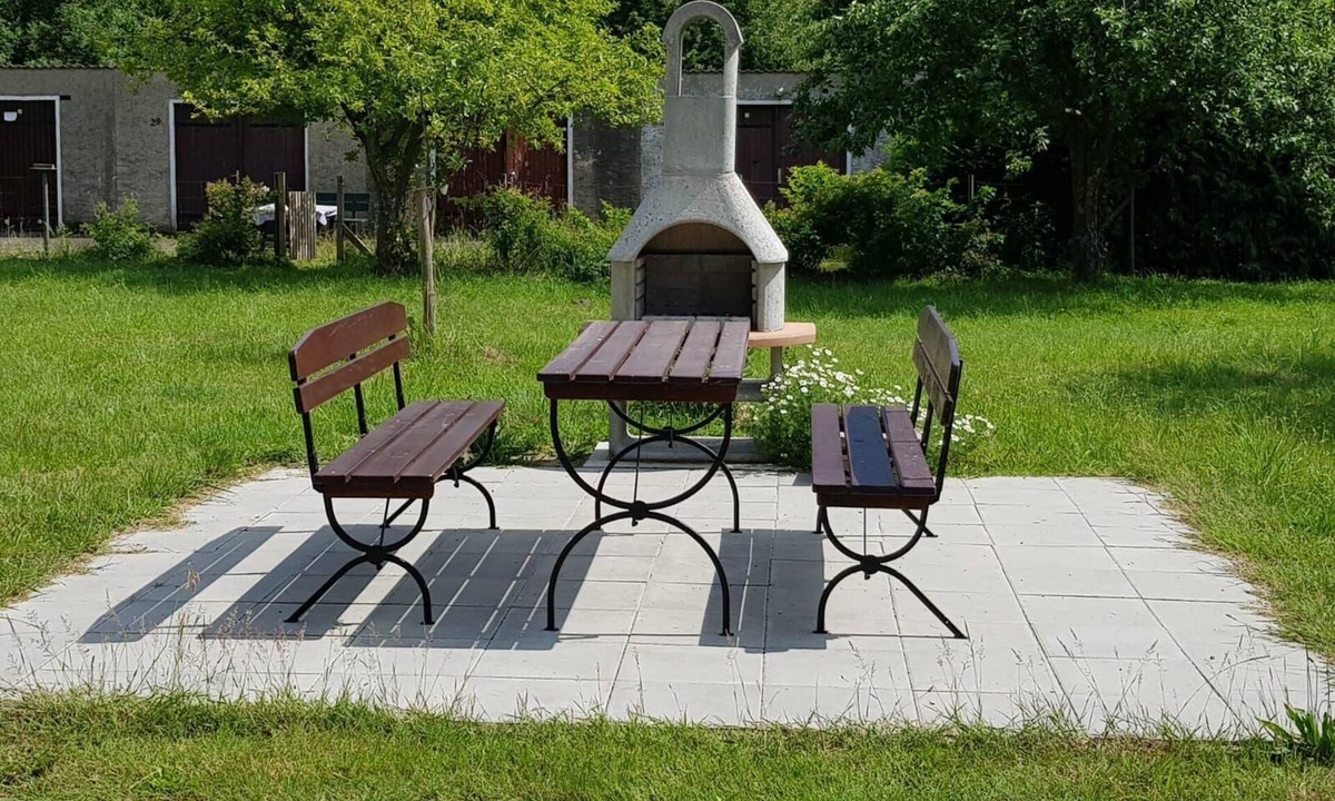 Lelkendorf Apartment | Flat in Lelkendorf with large balcony