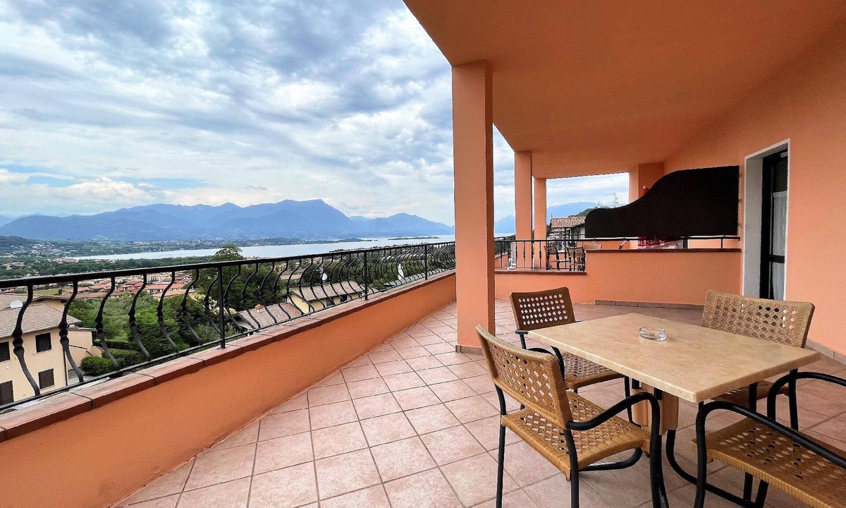 Montinelle Apartment | Flat in Solarolo with private parking