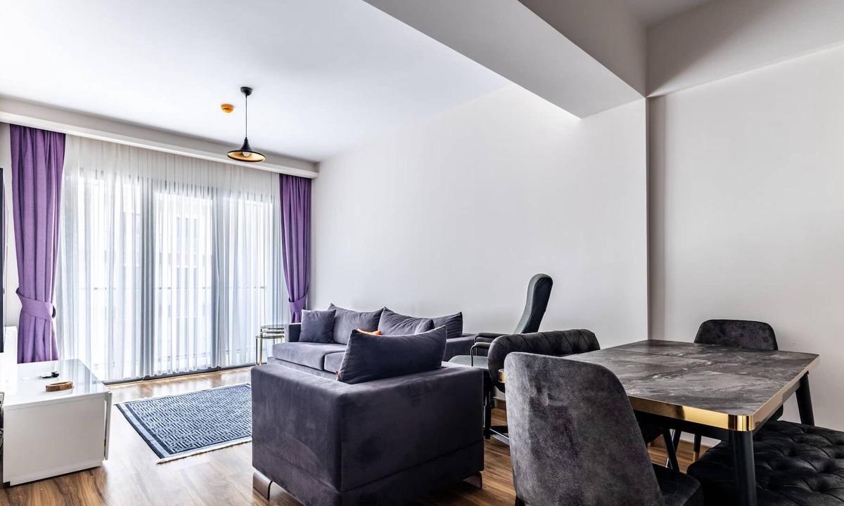 Icmeler Mahallesi Apartment | Flat with Stunning View Balcony 4 min to Coast