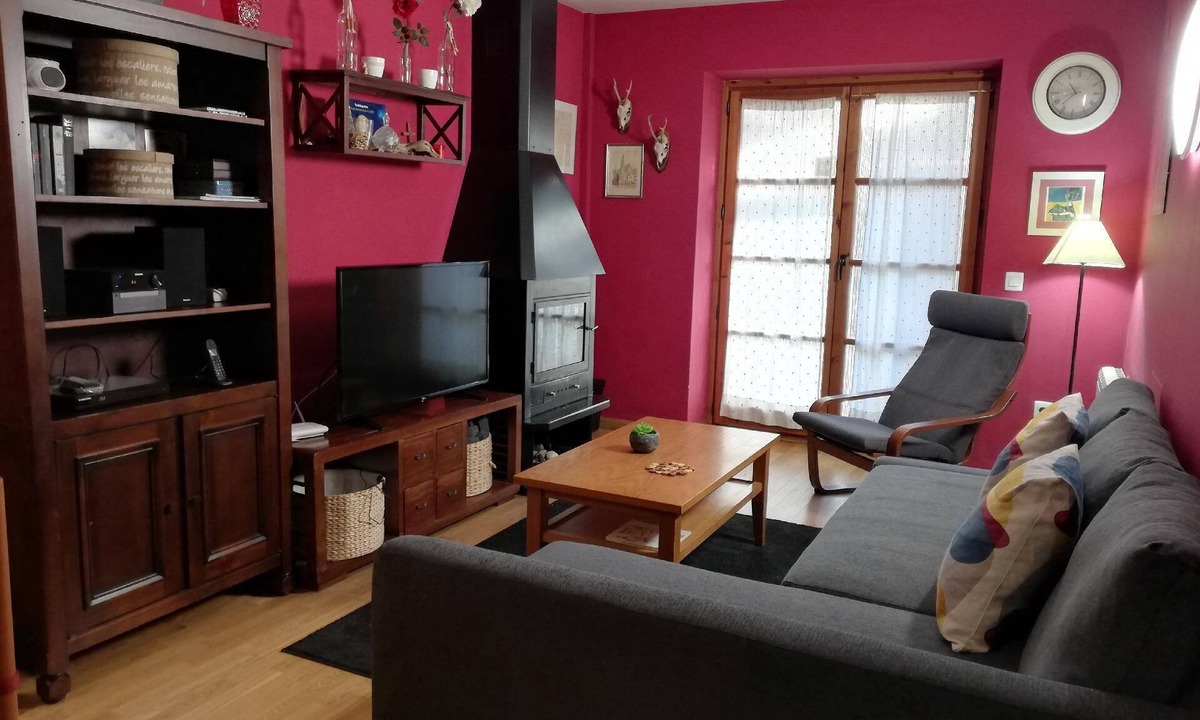 Linsoles Apartment | Flat with terrace