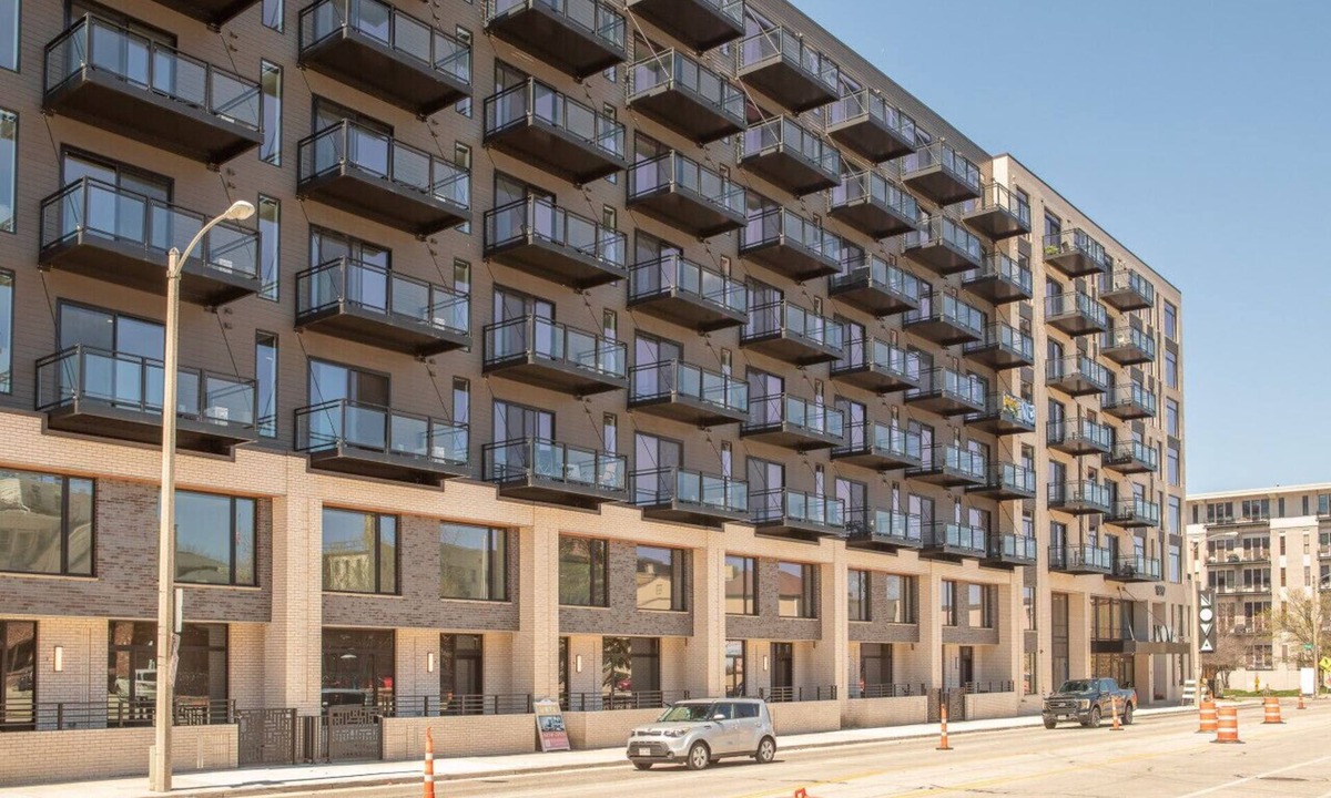 Yankee Hill Apartment | Flexhome East Side 1BR NO3 - Balcony+Pool+Gym