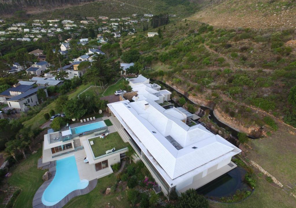 Scott Estate Villa | Flightdeck by Cape Dream Stay