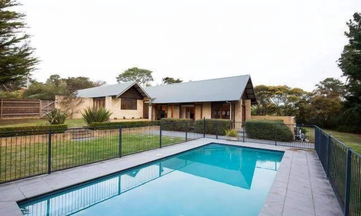 Flinders House | Flinders Rest - A Spacious Retreat