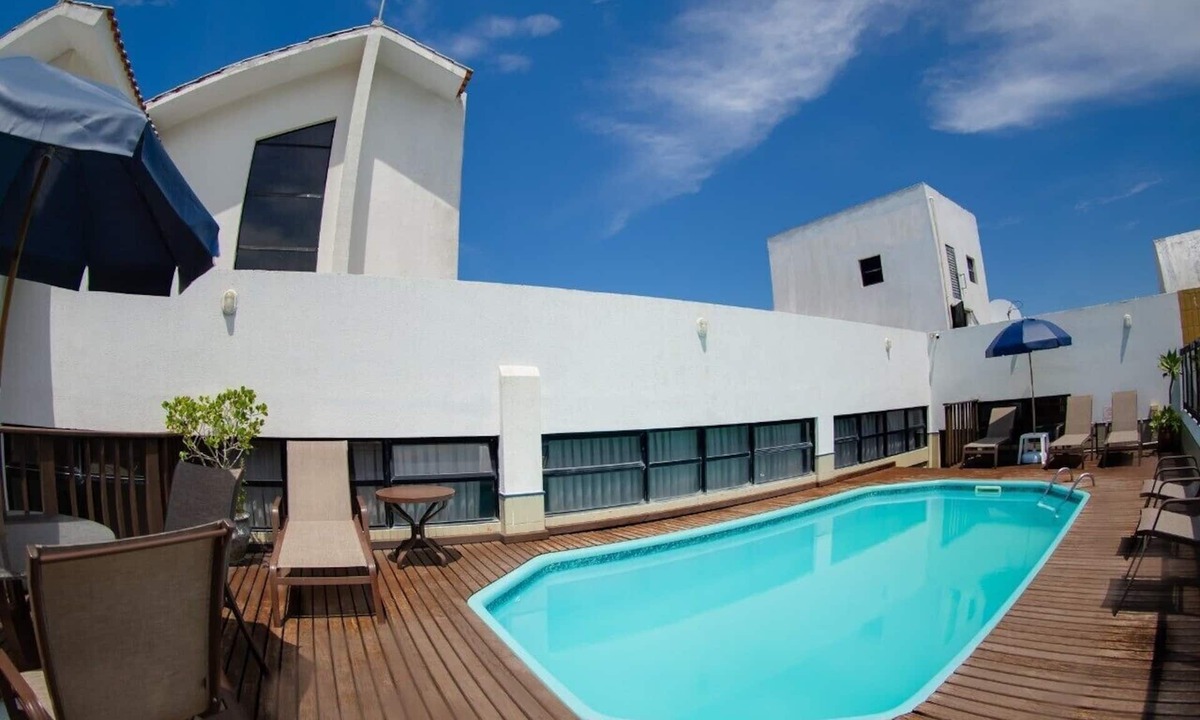 Laguna Hotel | Flipper Hotel