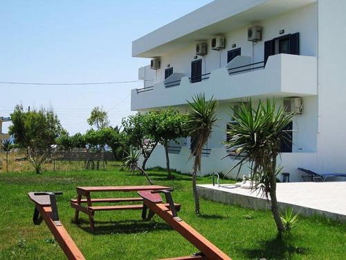 Frangokastellon Apartment | Flisvos Apartments