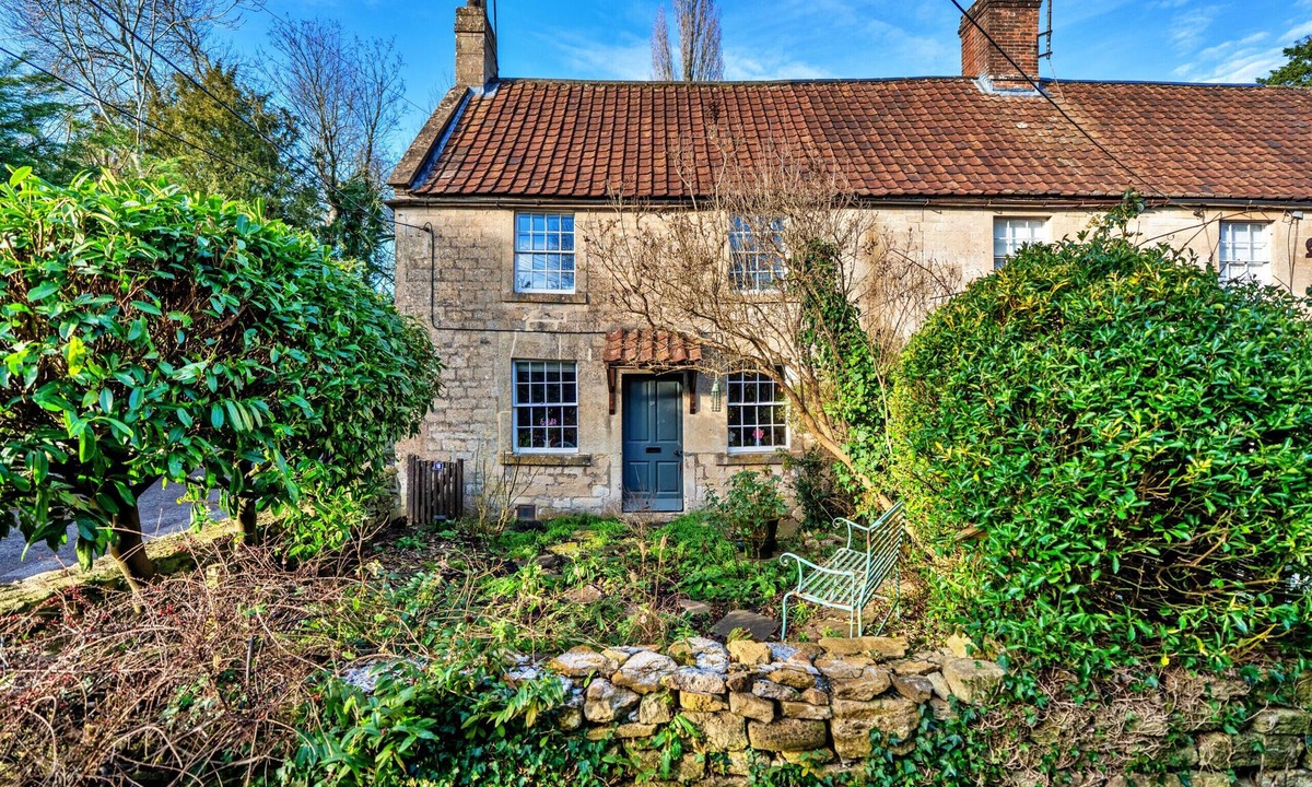 Wingfield Cottage | Flittermouse Cottage