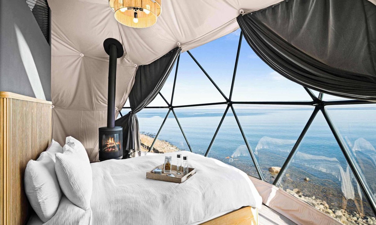Two Harbors House | Float Above Lake Superior in Large Dome 10 at The Harbors