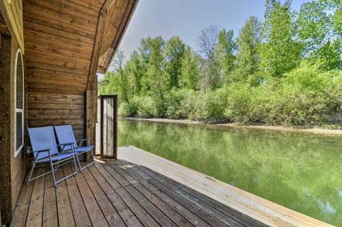 Vancouver House | Floating Home on Columbia River w/Provided Kayaks